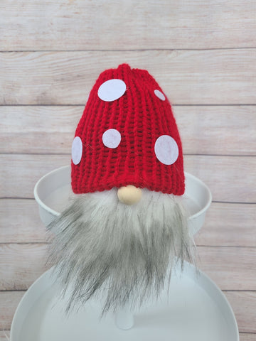 Toadstool mushroom Gnome - LOVEFUZZ