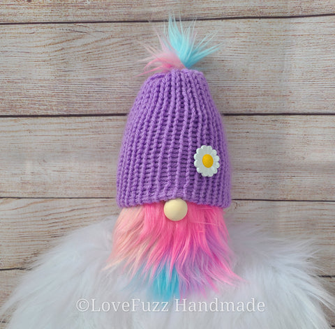 Spring Daisy Gnome - LOVEFUZZ